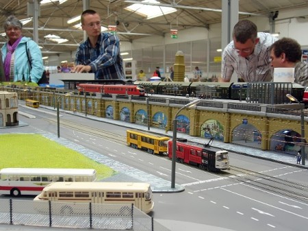 29.-30. Mai 2010: Fahrbetrieb am zweiten Ausstellungstag.