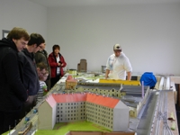 Reger Straßenbahnverkehr rund um den Betriebshof Mickten