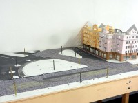 Die letzten Baumaterialien werden von den Segmenten ger&auml;umt.