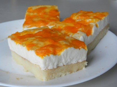 Wer baut, darf speisen. Ein leckerer Kuchen f&uuml;r Zwischendurch.