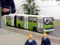 Ein IKARUS 280 auf der Linie 94 nach Leubnitz.