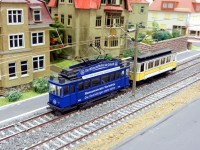 Ein eher historisches Fahrzeug kurz vor dem Btf. Klotzsche.