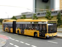 Ein Modell des Hybridbusses aus dem Hause Mercedes Benz.