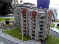 Die Albertstra&szlig;e 34 stand einfach so quer auf den Gr&uuml;nfl&auml;chen herum.