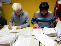 Das Kassenbuch 2017 wird sorgf&auml;ltig gepr&uuml;ft.