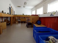 Die Kisten sind schon (fast fertig) gepackt.