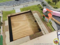 Das große Loch am Riegelplatz ist nicht bodenlos